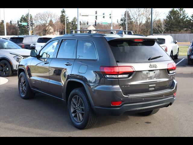 used 2016 Jeep Grand Cherokee car, priced at $15,523