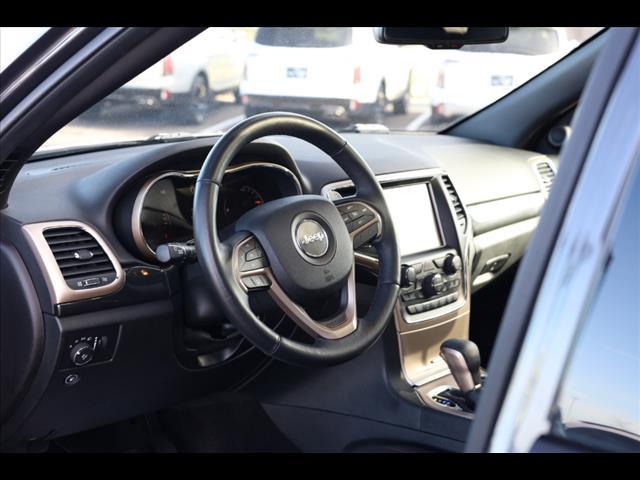 used 2016 Jeep Grand Cherokee car, priced at $15,523