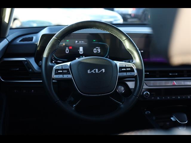 used 2023 Kia Telluride car, priced at $34,923