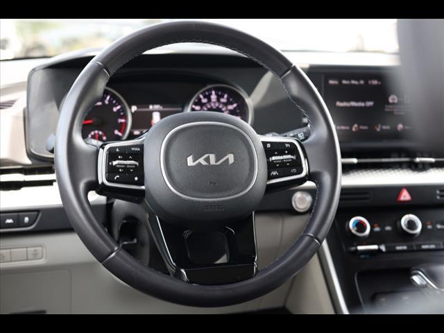 used 2024 Kia Carnival car, priced at $33,923