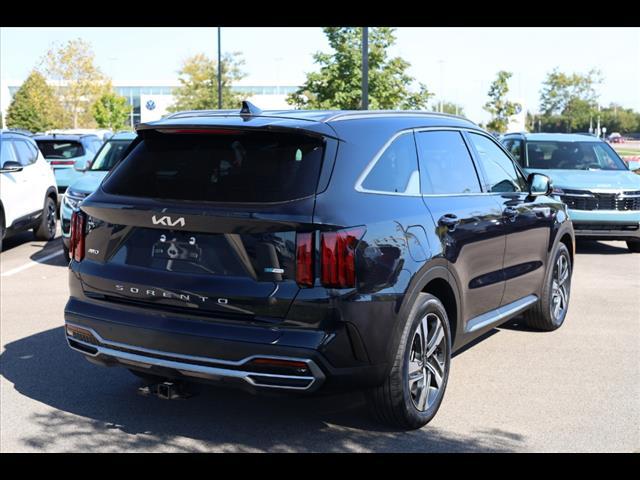 used 2022 Kia Sorento Plug-In Hybrid car, priced at $30,923