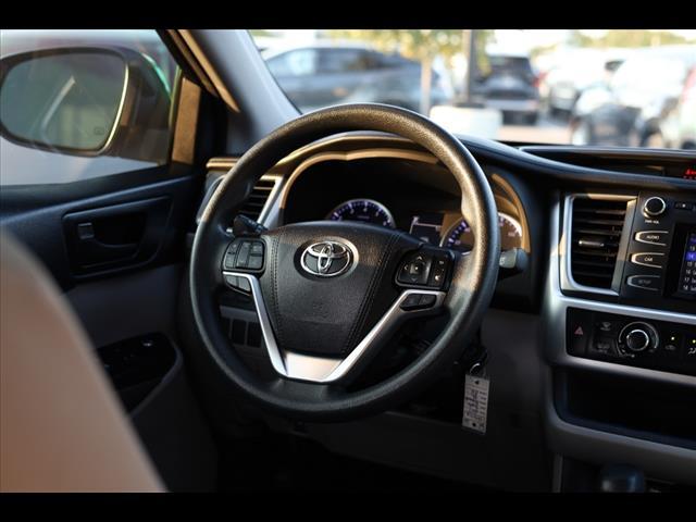 used 2017 Toyota Highlander car, priced at $21,523