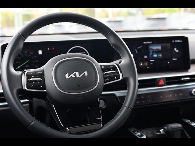 used 2024 Kia Sorento car, priced at $42,801