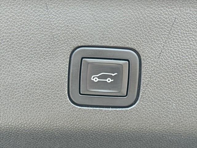 used 2021 Chevrolet Tahoe car, priced at $52,400