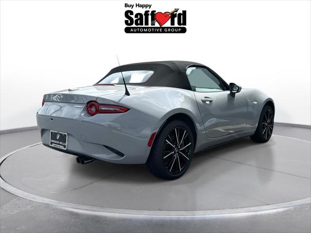 used 2025 Mazda MX-5 Miata car, priced at $31,900