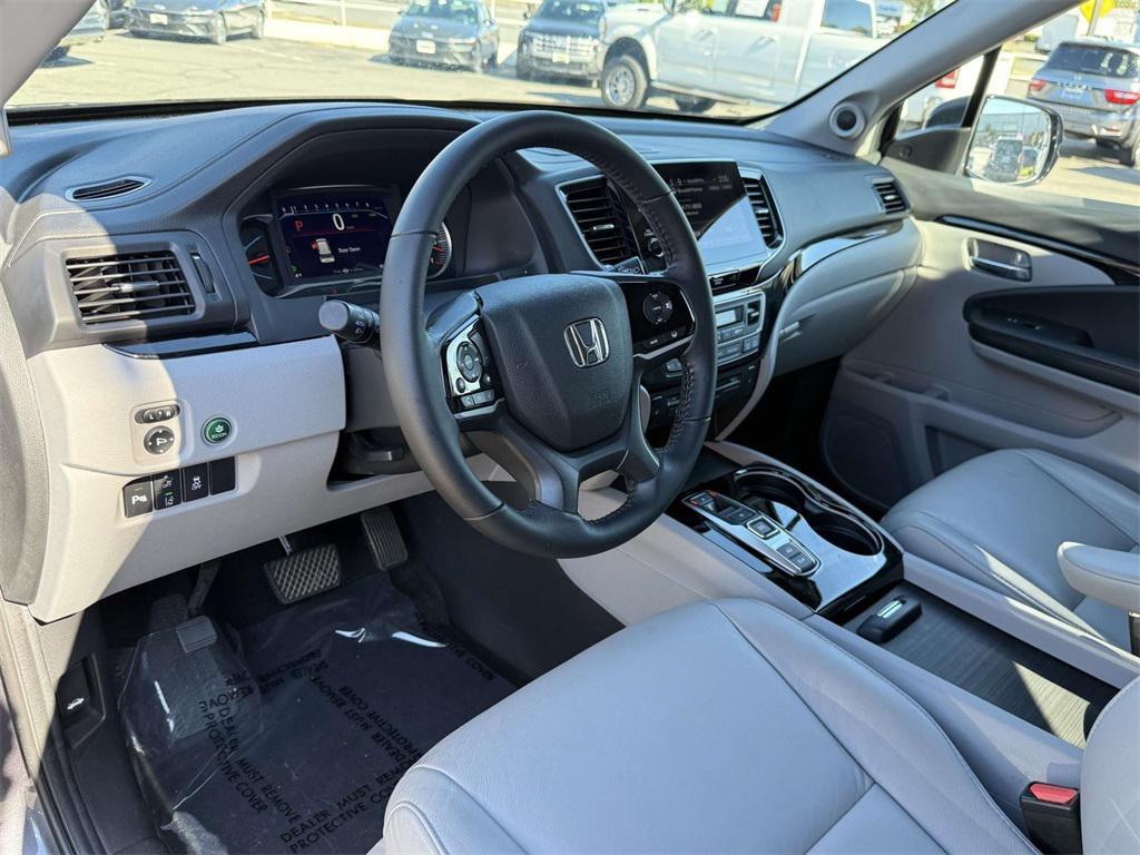 used 2021 Honda Pilot car, priced at $32,888