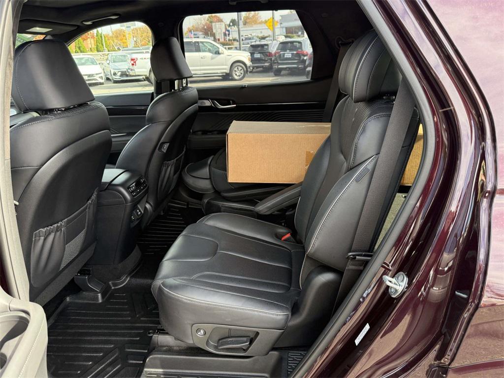 used 2023 Hyundai Palisade car, priced at $35,988
