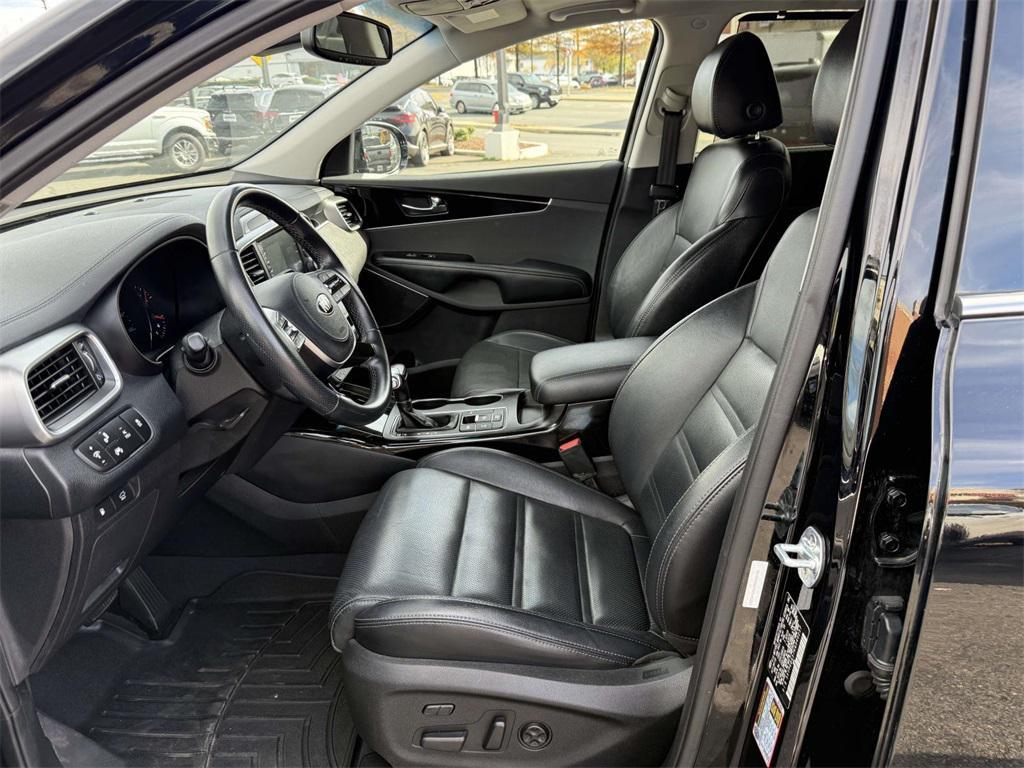 used 2019 Kia Sorento car, priced at $20,444