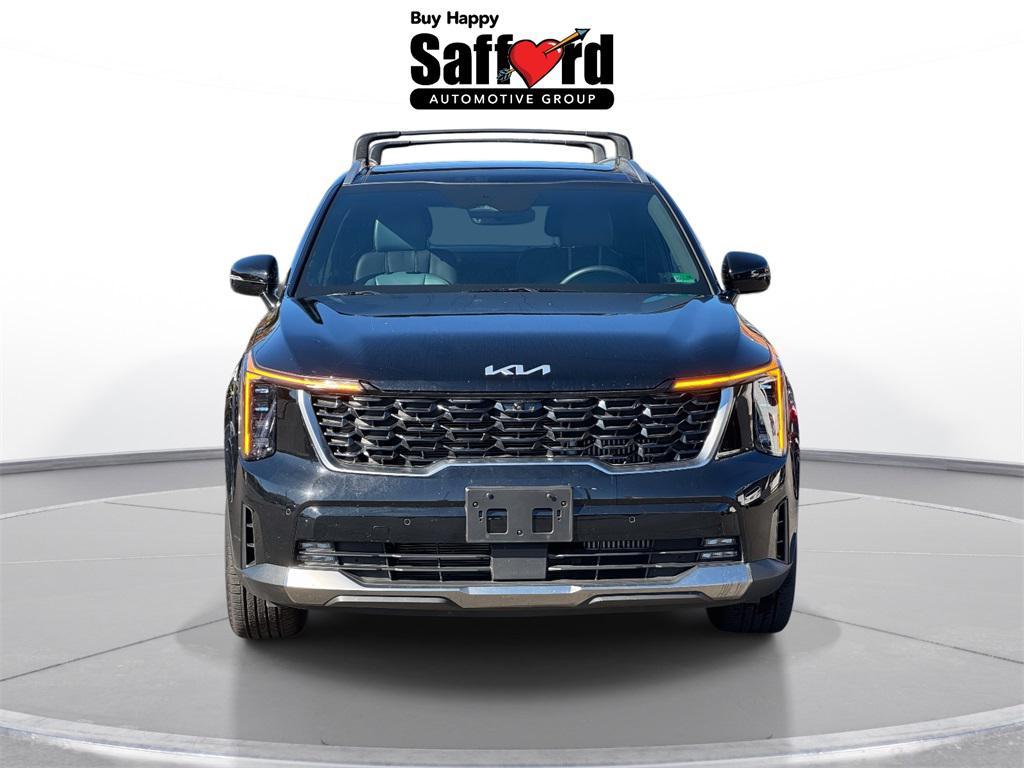 used 2025 Kia Sorento Hybrid car, priced at $38,444