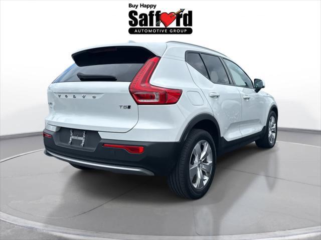 used 2020 Volvo XC40 car, priced at $20,000