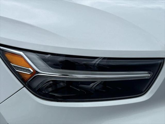 used 2020 Volvo XC40 car, priced at $20,000