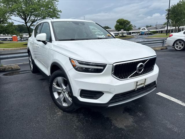 used 2020 Volvo XC40 car, priced at $20,000