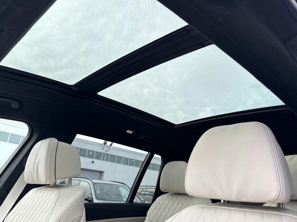 new 2026 BMW X7 car, priced at $107,330
