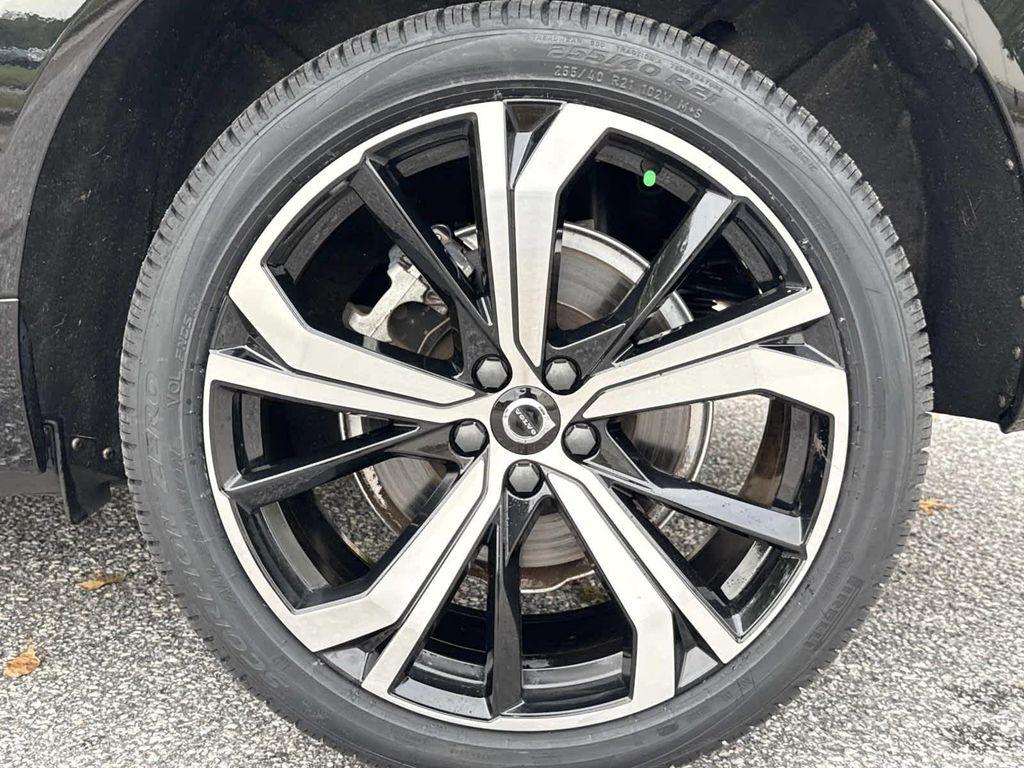 used 2022 Volvo XC60 car, priced at $34,000