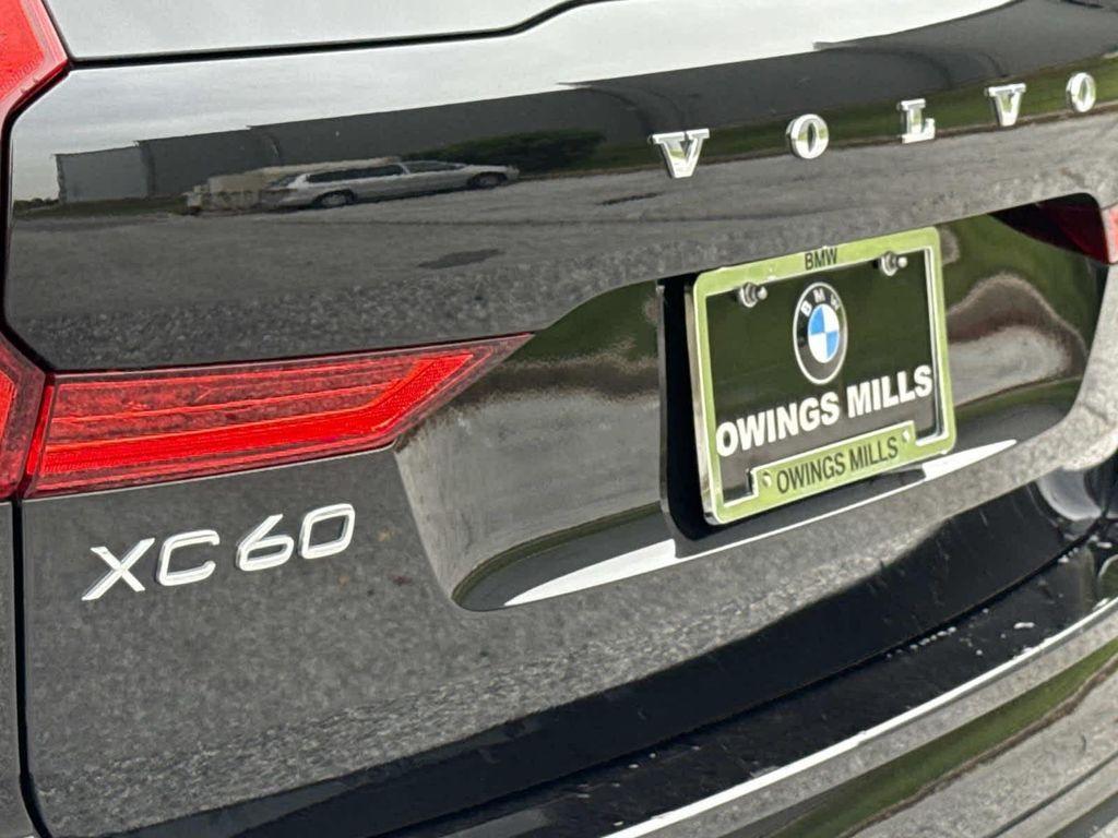 used 2022 Volvo XC60 car, priced at $34,000