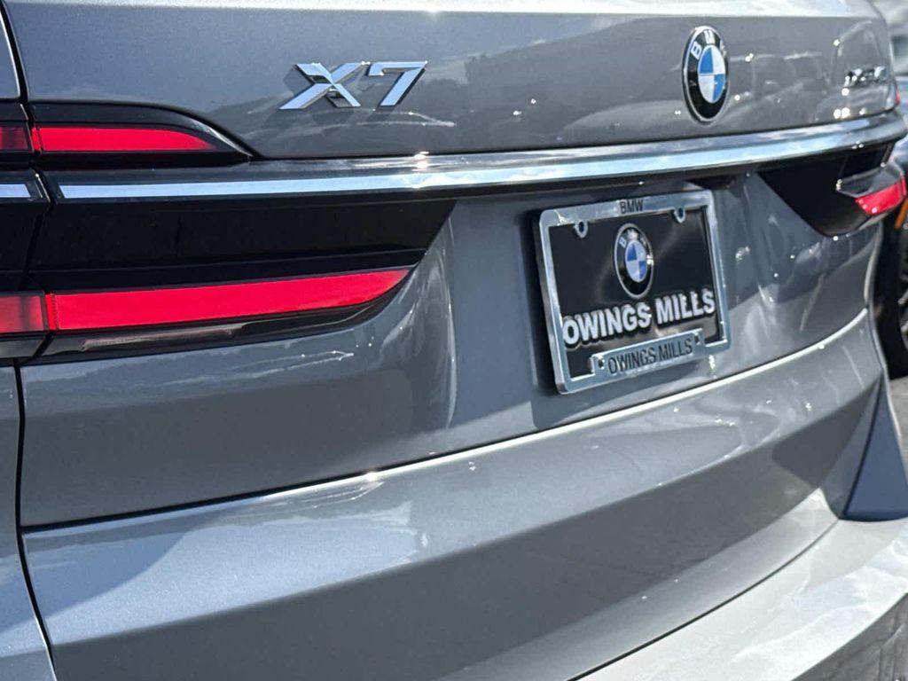 new 2026 BMW X7 car, priced at $90,180