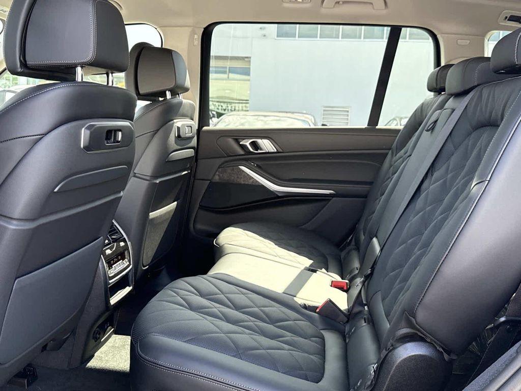 new 2026 BMW X7 car, priced at $90,180