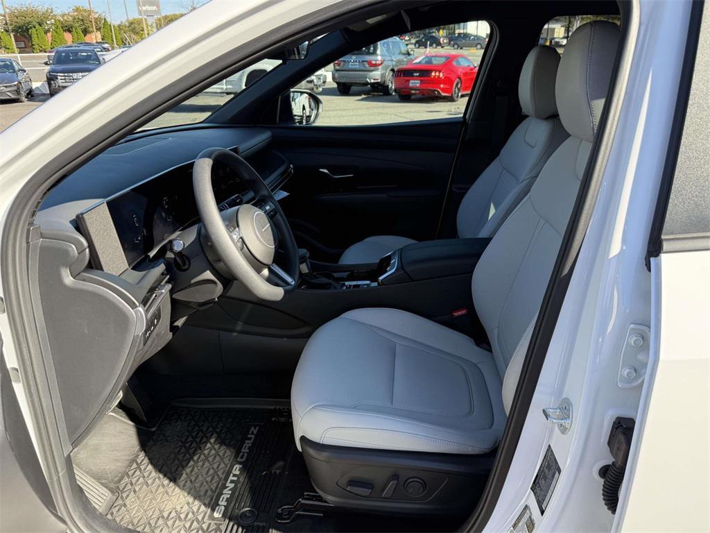 used 2025 Hyundai SANTA CRUZ car, priced at $29,988