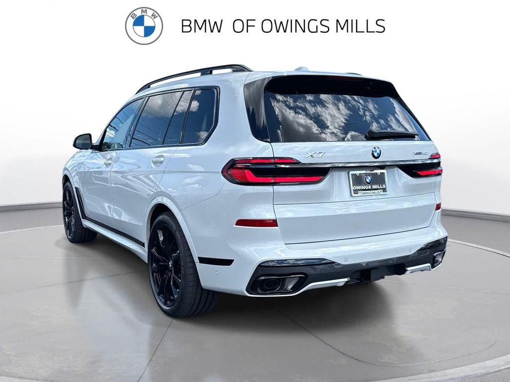 new 2026 BMW X7 car, priced at $105,380