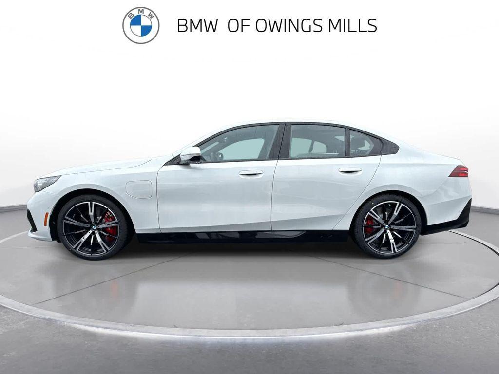 new 2026 BMW 550e car, priced at $87,210
