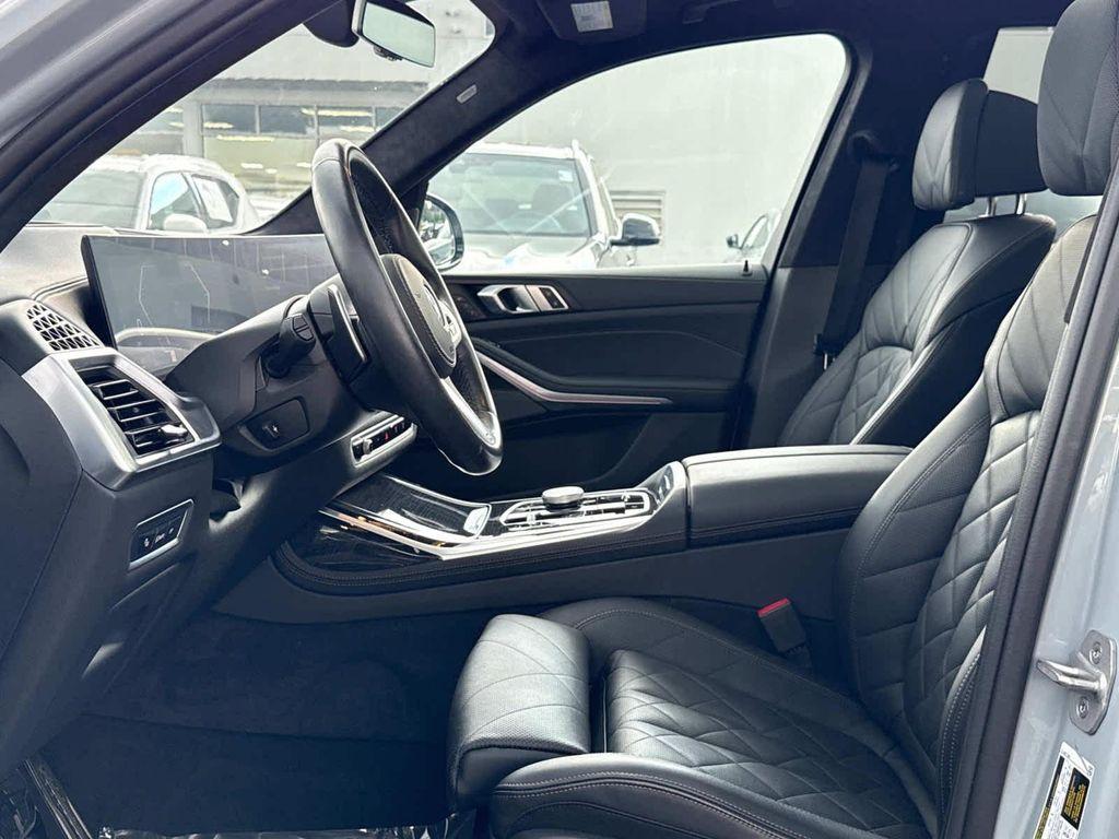 used 2024 BMW X7 car, priced at $75,400