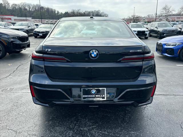 new 2025 BMW i7 car