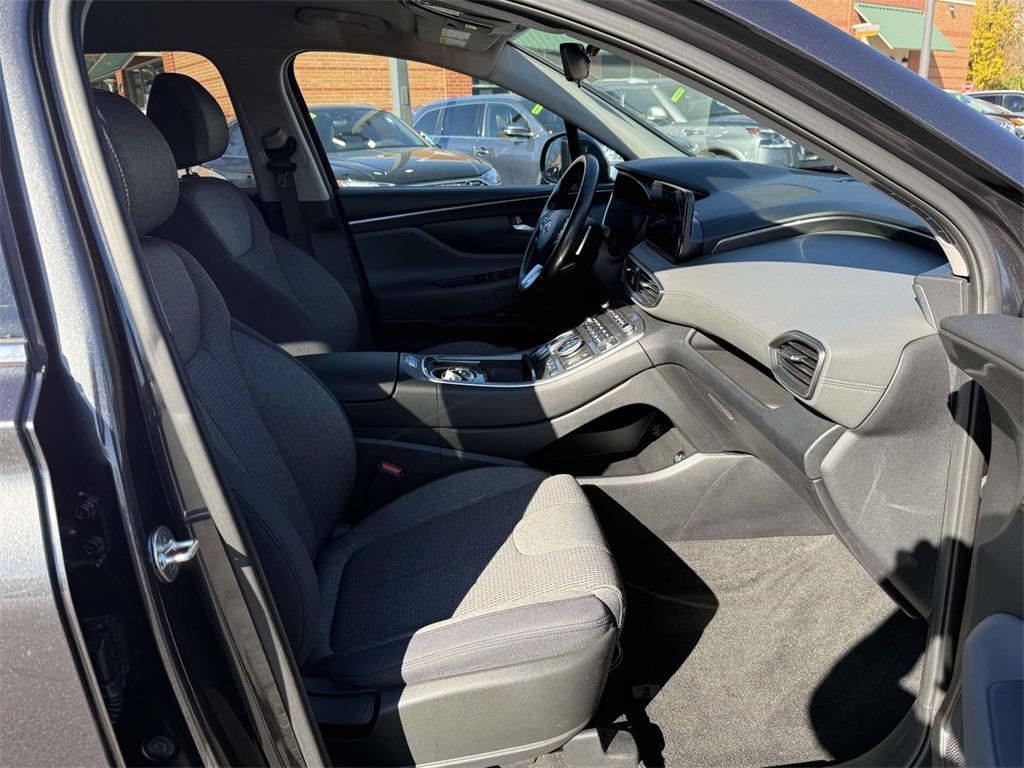 used 2023 Hyundai Santa Fe car, priced at $25,454