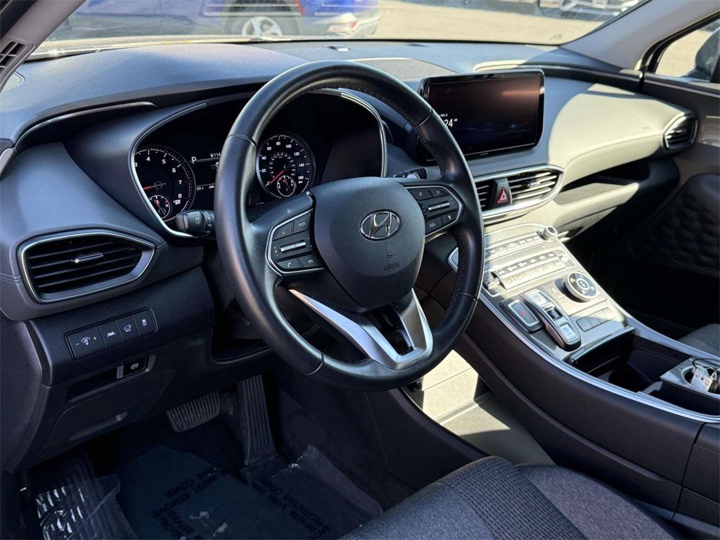 used 2023 Hyundai Santa Fe car, priced at $25,454