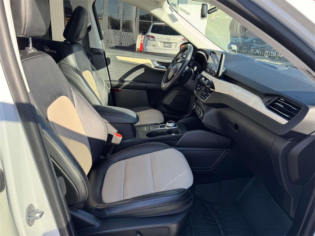 used 2022 Ford Escape car, priced at $21,777