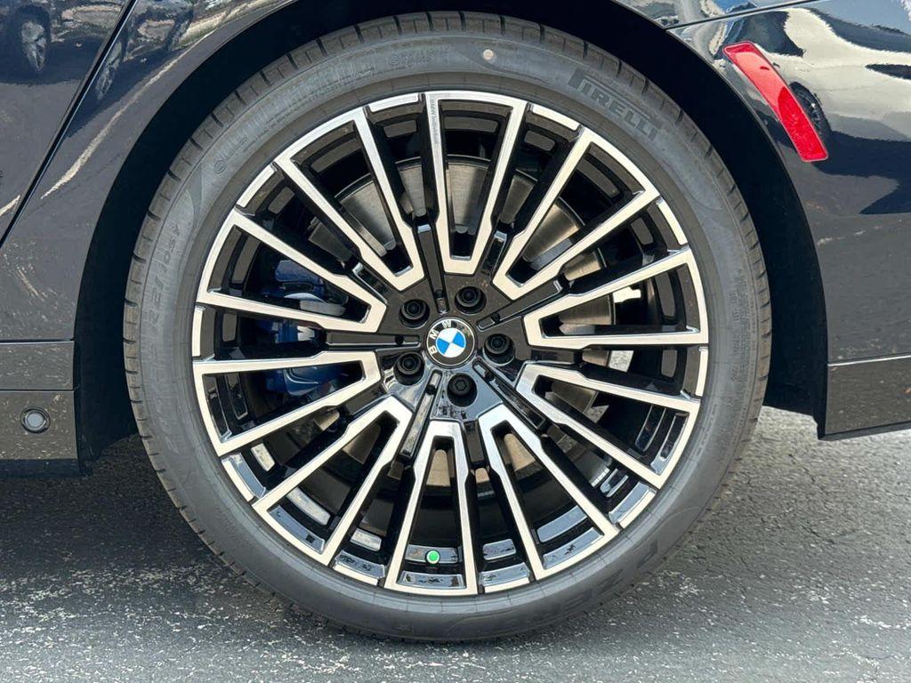 new 2025 BMW 760 car, priced at $138,570