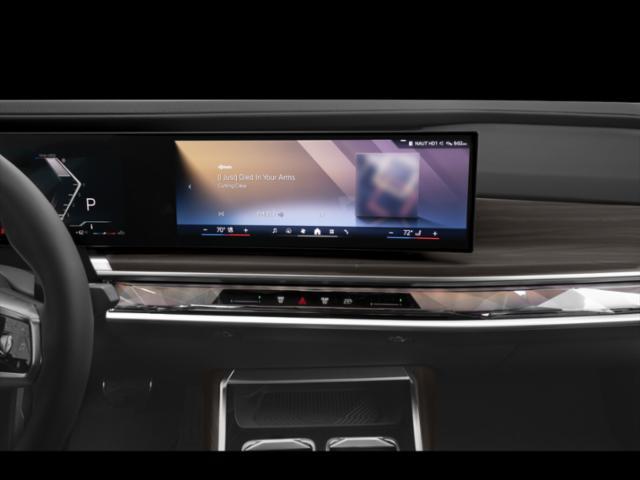 new 2025 BMW 760 car, priced at $138,570