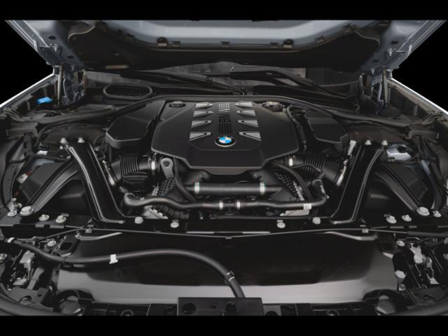 new 2025 BMW 760 car, priced at $138,570