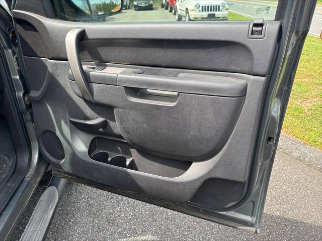 used 2011 Chevrolet Silverado 1500 car, priced at $9,995