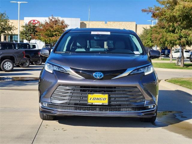 used 2023 Toyota Sienna car, priced at $47,991