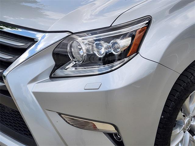 used 2018 Lexus GX 460 car, priced at $30,992