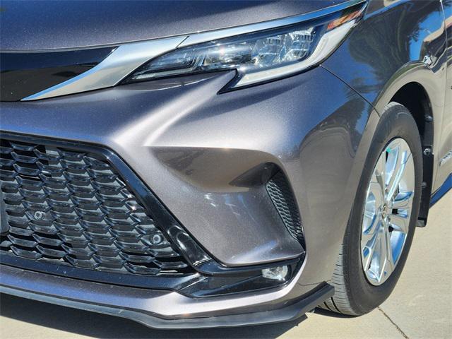 used 2021 Toyota Sienna car, priced at $38,992