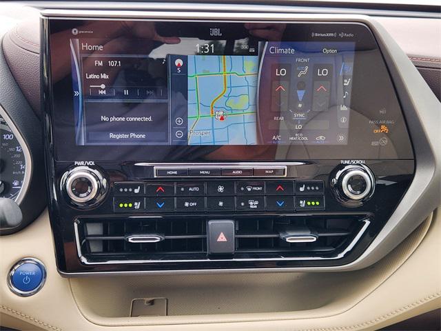 used 2022 Toyota Highlander Hybrid car, priced at $38,291