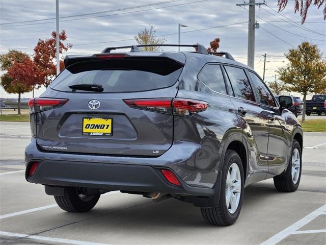 used 2024 Toyota Highlander car, priced at $40,491