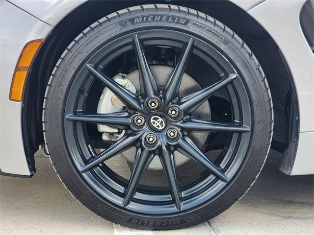 used 2023 Toyota GR86 car, priced at $30,691