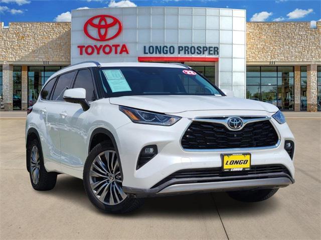 used 2022 Toyota Highlander car, priced at $39,691
