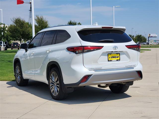 used 2022 Toyota Highlander car, priced at $39,691