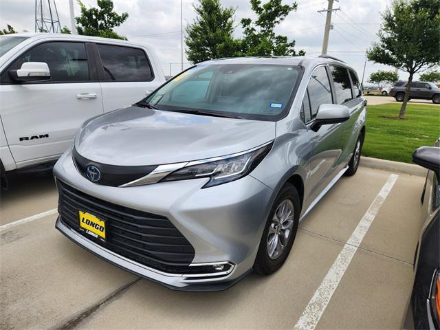 used 2022 Toyota Sienna car, priced at $38,991