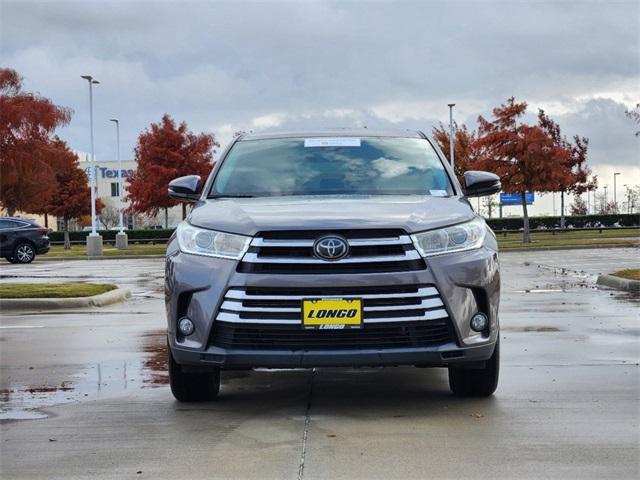 used 2018 Toyota Highlander car, priced at $21,391