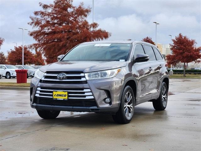 used 2018 Toyota Highlander car, priced at $21,391