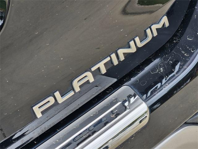 used 2023 Toyota Highlander Hybrid car, priced at $48,292