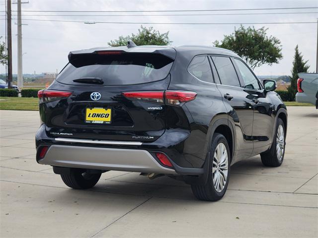 used 2023 Toyota Highlander Hybrid car, priced at $48,292