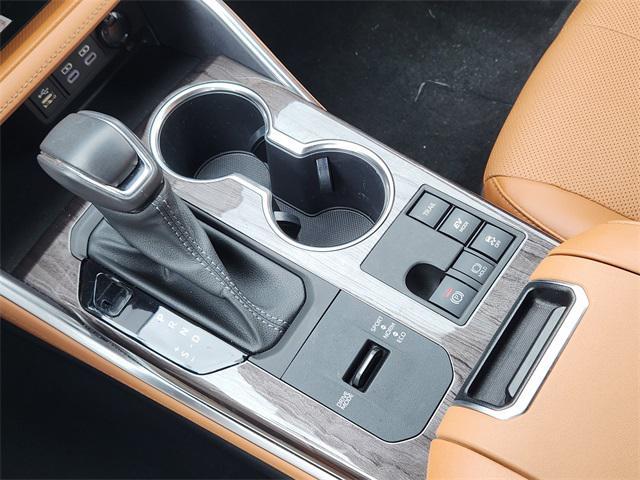 used 2023 Toyota Highlander Hybrid car, priced at $48,292