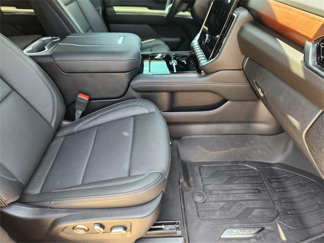 used 2025 GMC Yukon car, priced at $92,492