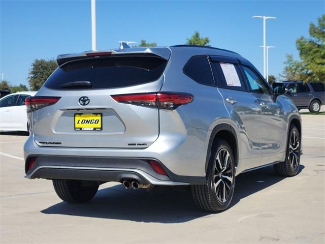 used 2021 Toyota Highlander car, priced at $35,491