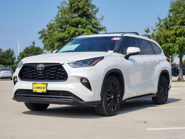 used 2020 Toyota Highlander car, priced at $34,392
